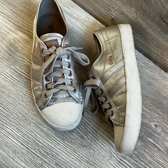 Woman’s Gola pewter metallic satin coaster sneakers size 7 - Picture 1 of 11